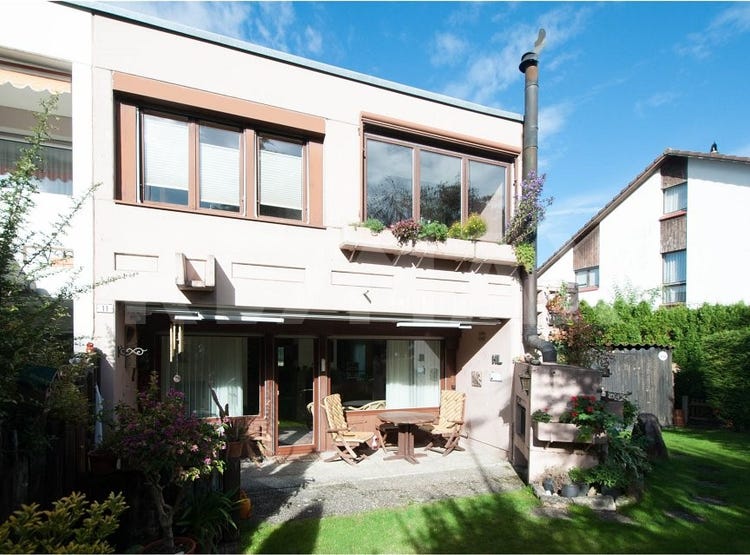 Dällikon, Zurich 8108 House for Sale