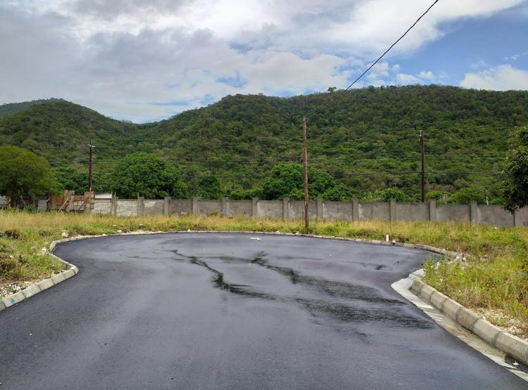 YALLAHS, ST. THOMAS, Yallahs, Saint Thomas Parish Land for Sale