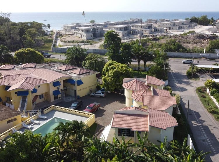 RUNAWAY BAY, Runaway Bay, St. Ann Parish Hotel/Leisure for Sale