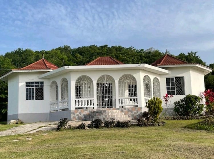 HAUGHTON COURT, 870, Hanover Parish House for Sale