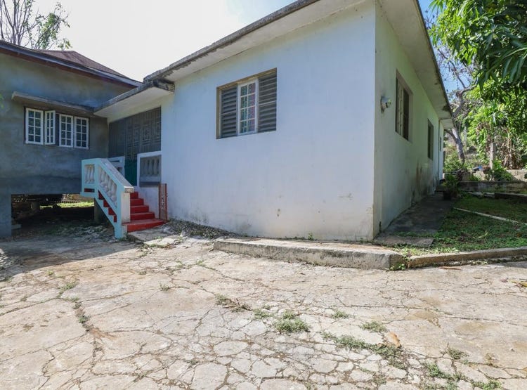 SALT SPRING ROAD, Salt Spring, St. James Parish House for Sale