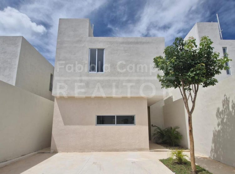 C. 33C 153, entre 14 y 14b, Gran San Pedro Cholul, 97305 Mérida, Yuc