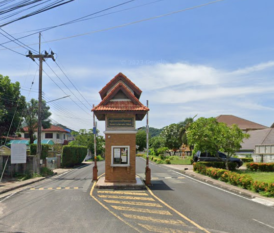/international/th/soi-muban-sahakon-thai-oil-surasak-si-racha-chon-buri-20110-tha-surasak-chon-buri-340105128351/