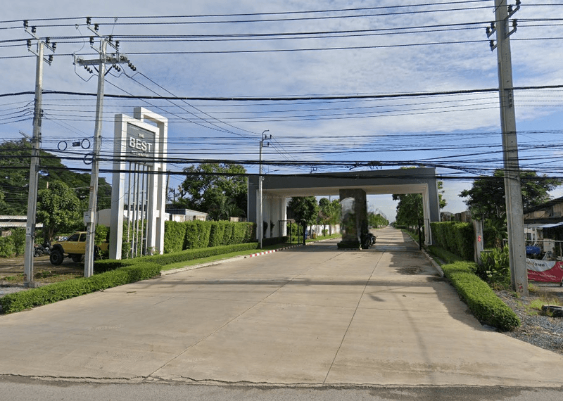 /international/th/mit-maitri-rd-khu-fung-nuea-nong-chok-bangkok-10530-tha-khu-fung-nuea-bangkok-340105124351/