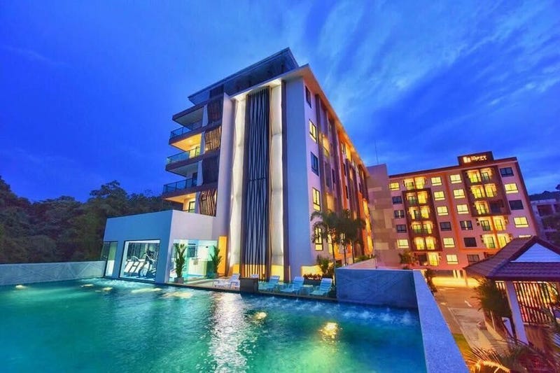 /international/th/backpacker-street-airport-place-4031-sa-khu-thalang-phuket-83110-thailand-thalang-phuket-340105119866/