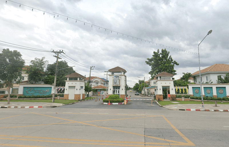/international/th/31-233-pruksa-village-bueng-kham-phroi-lam-luk-ka-pathum-thani-12150-thailand-lam-luk-ka-pathum-thani-340105122111/?lang=de