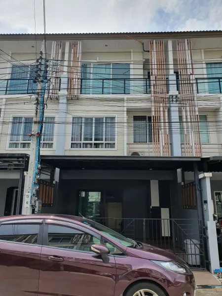/international/th/48-4-rama-2-soi-33-bang-mot-chom-thong-bangkok-10150-thailand-chom-thong-bangkok-340105128086/