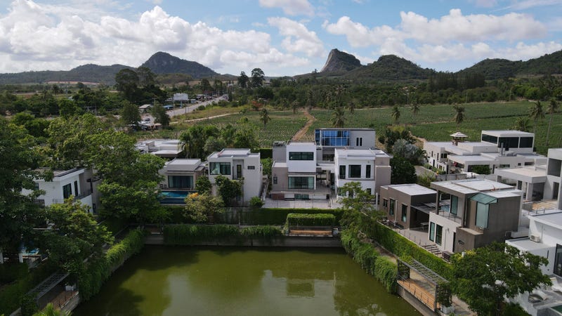 /international/th/soi-nong-jap-tao-na-chom-thian-sattahip-chon-buri-20250-thailand-sattahip-chon-buri-340105124607/