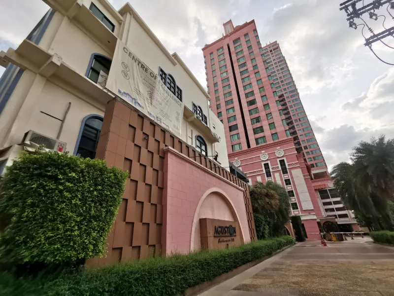 /international/th/222-23-sukhumvit-22-khlong-toei-bangkok-10110-thailand-khlong-toei-bangkok-340105119847/