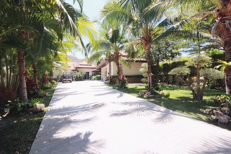 /international/th/phet-kasem-rd-cha-am-phetchaburi-76120-tha-cha-am-phetchaburi-340105119451/