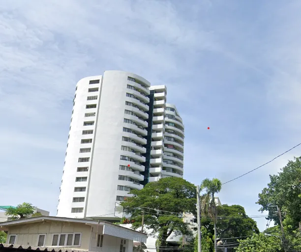 /international/th/ban-yen-akat-yen-akat-road-chong-nonsi-yan-nawa-bangkok-10120-thailand-yan-nawa-bangkok-340105124633/