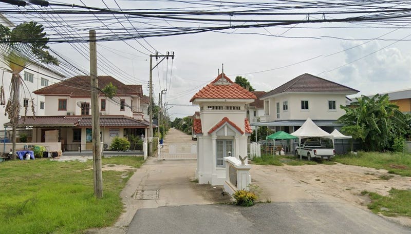 /international/th/14-1-moo-1-soi-muban-piya-wararom-3-ban-kluai-sai-noi-rd-sai-noi-nonthaburi-11150-tha-sai-noi-nonthaburi-340105119481/