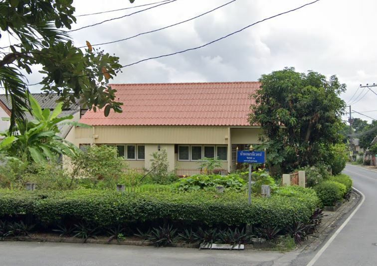 /international/th/soi-muban-amon-niwet-2-pa-daet-mueang-chiang-mai-chiang-mai-50100-tha-pa-daet-chiang-mai-340105128965/