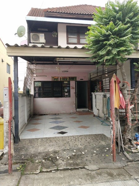 /international/th/117-84-bangphai-nong-phraongai-road-bang-rak-phatthana-bang-bua-thong-nonthaburi-11110-thailand-bang-bua-thong-changwat-nonthaburi-340105124778/