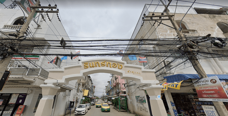 /international/th/lek-rot-suai-lamlukka-road-khu-khot-lam-luk-ka-pathum-thani-12130-thailand-lam-luk-ka-pathum-thani-340105129227/