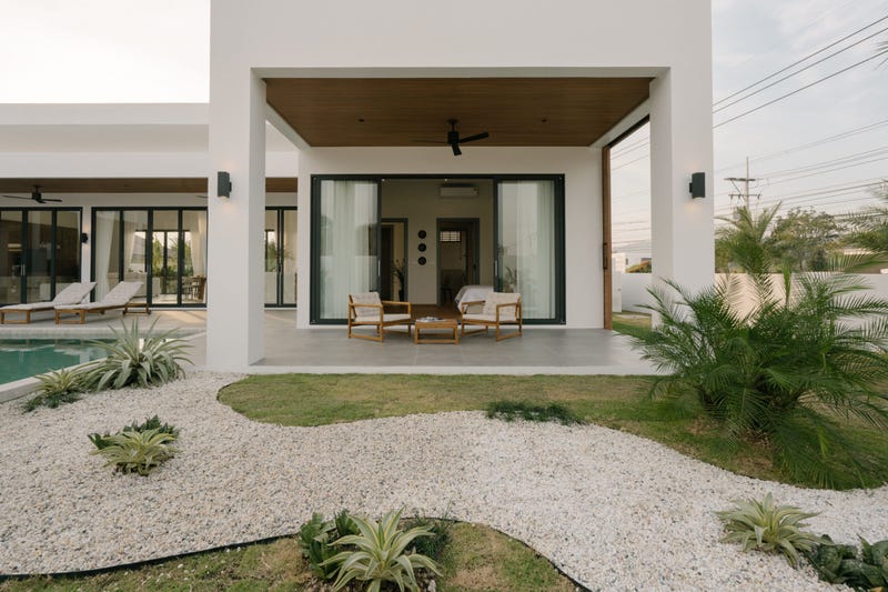 /international/th/b-k-metal-sheet-hin-lek-fai-hua-hin-prachuap-khiri-khan-thailand-hua-hin-changwat-prachuap-khiri-khan-340108290672/