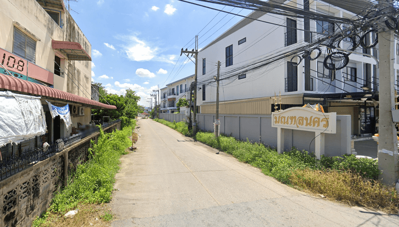 /international/th/khrua-earth-soi-muban-monthon-nakhon-phutthamonthon-sai-5-bang-krathuek-sam-phran-nakhon-pathom-73210-tha-bang-krathuek-changwat-nakhon-pathom-340105150071/