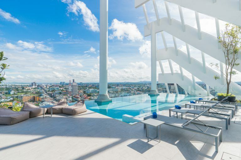 /international/th/244-39-chalermphrakiat-11-pattaya-klang-pattaya-chon-buri-20150-thailand-pattaya-changwat-chon-buri-340105128974/
