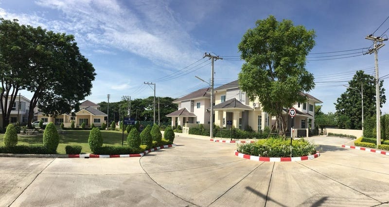 /international/th/diya-valley-muthi-10-ton-pao-san-kamphaeng-chiang-mai-50130-thailand-san-kamphaeng-chiang-mai-340105121927/
