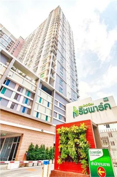 /international/th/995-25-krung-thep-nonthaburi-29-wongsawang-bang-sue-bangkok-10800-thailand-bang-sue-bangkok-340105120504/