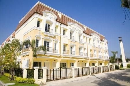 /international/th/urban-sathorn-bang-chak-phasi-charoen-bangkok-10160-thailand-phasi-charoen-bangkok-340105122974/