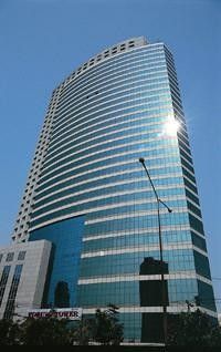 /international/th/forum-tower-184-157-ratchadaphisek-rd-huai-khwang-bangkok-10310-tha-huai-khwang-bangkok-340105123208/