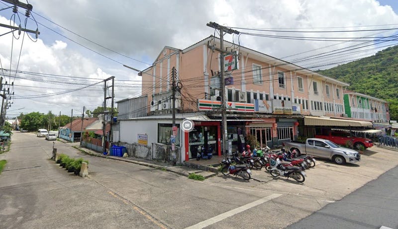 /international/th/125-175-ban-rock-garden-soi-2-ko-kaeo-phuket-83000-thailand-phuket-phuket-province-340105129077/