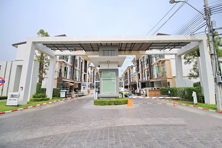 /international/th/rat-phattana-3-rat-phatthana-saphan-sung-bangkok-10240-thailand-saphan-sung-bangkok-340105119461/