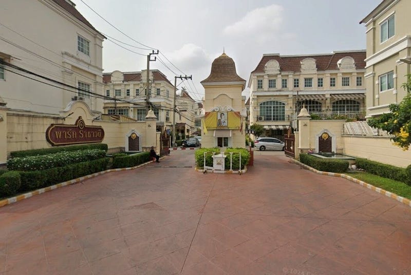 /international/th/rama-2-soi-3-yaek-3-bang-mot-chom-thong-bangkok-10150-thailand-chom-thong-bangkok-340105129794/