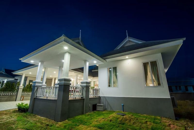 /international/th/phetkasem-road-nong-kae-hua-hin-prachuap-khiri-khan-77110-thailand-hua-hin-changwat-prachuap-khiri-khan-340106167480/