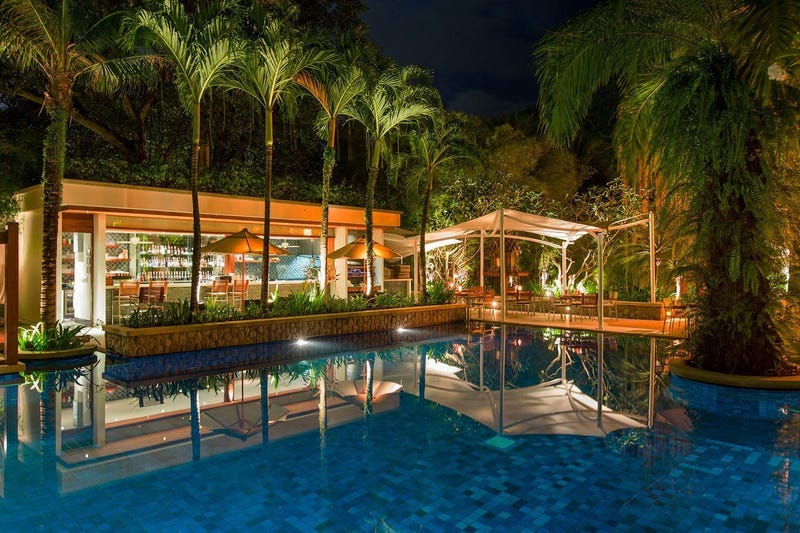 /international/th/the-chava-bar-and-restaurant-the-chava-resort-soi-hat-surin-8-choeng-thale-thalang-phuket-83110-tha-choeng-thale-phuket-340105122413/