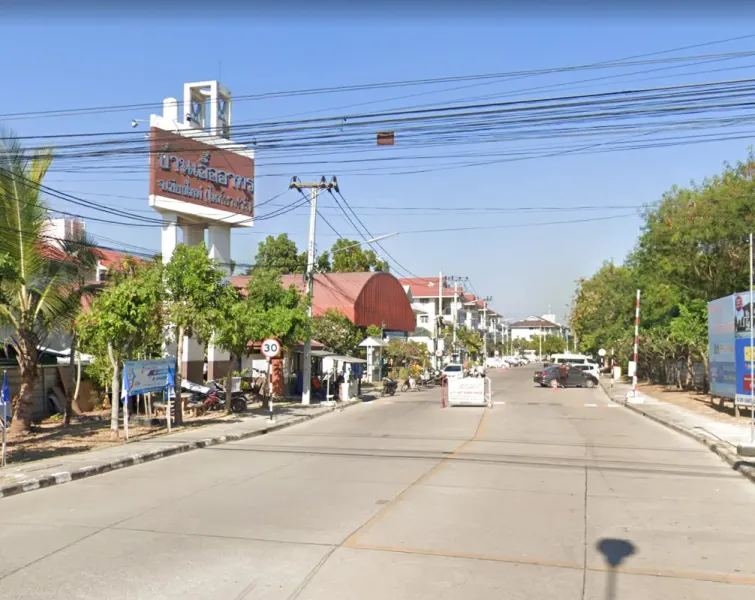 /international/th/soi-muban-ban-uea-athon-chiang-mai-nong-khwai-hang-dong-chiang-mai-50230-tha-nong-khwai-chiang-mai-340106829270/
