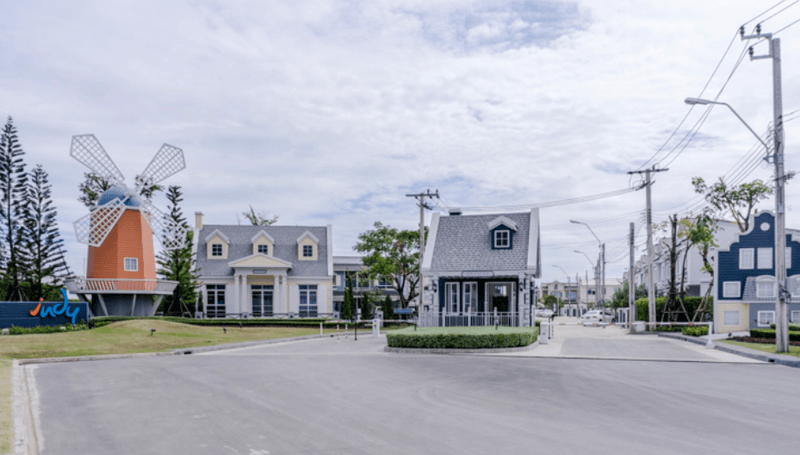 /international/th/919-100-rongrian-sai-kao-nai-khlong-bang-pla-kot-phra-samut-chedi-samut-prakan-10290-thailand-phra-samut-chedi-samut-prakan-340105129712/