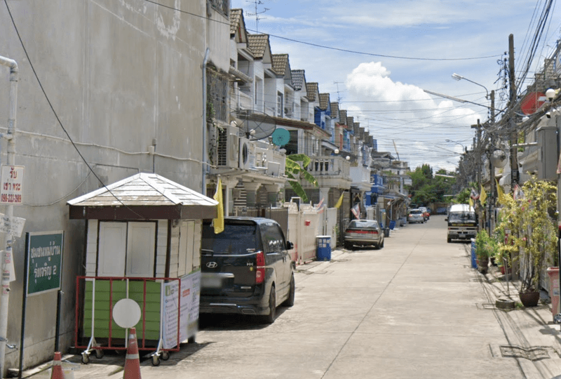 /international/th/government-savings-bank-udom-suk-51-bang-chak-phra-khanong-bangkok-10260-thailand-phra-khanong-bangkok-340106167718/