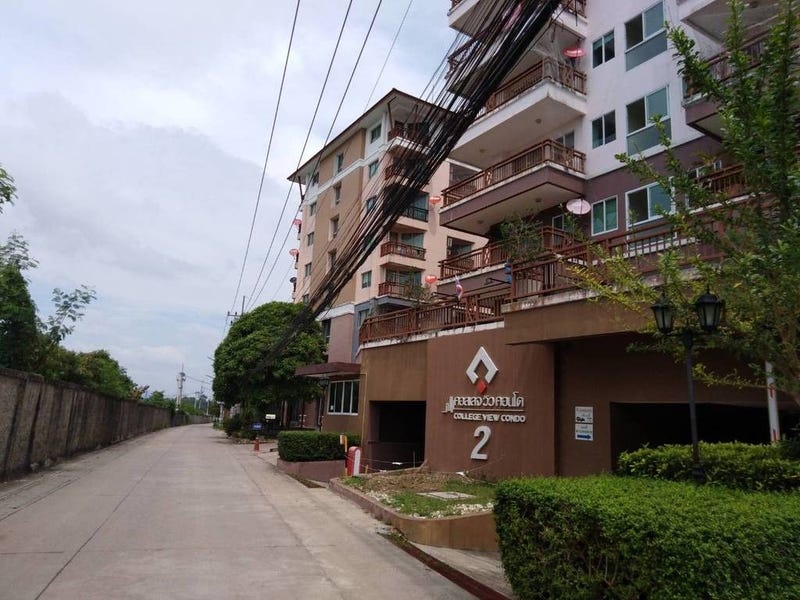 /international/th/college-ville-condo-soi-si-racha-nongkho-13-surasak-si-racha-chon-buri-20110-tha-surasak-chon-buri-340105122492/