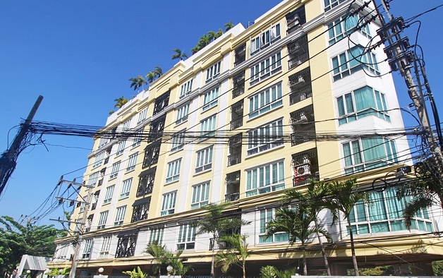 /international/th/phan-dao-place-sukhumvit-50-soi-sukhumvit-50-phra-khanong-khlong-toei-bangkok-10110-tha-phra-khanong-bangkok-340106268362/