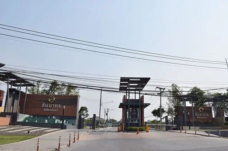 /international/th/motorcycle-stop-highway-305-lam-phak-kut-thanyaburi-pathum-thani-12110-tha-lam-phak-kut-pathum-thani-340105125480/?lang=fr
