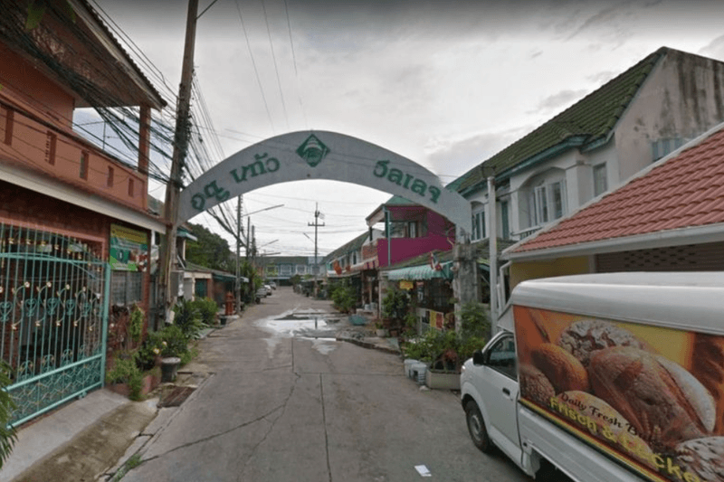 /international/th/oyo-436-pf-resort-109-1-soi-bun-samphan-nong-prue-bang-lamung-chon-buri-20150-tha-nong-prue-chon-buri-340105128879/