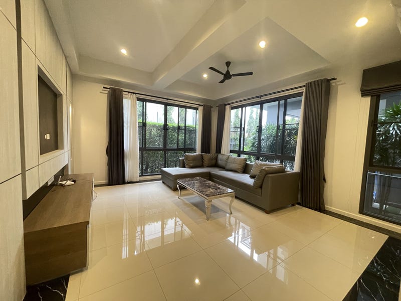 /international/th/lasalle-53-bang-na-tai-bang-na-bangkok-10260-thailand-bang-na-bangkok-340105127776/?lang=es