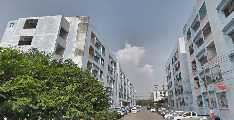 /international/th/200-11-mueang-mai-laem-chabang-community-housing-bang-lamung-chon-buri-20150-thailand-bang-lamung-changwat-chon-buri-340105126400/?lang=id