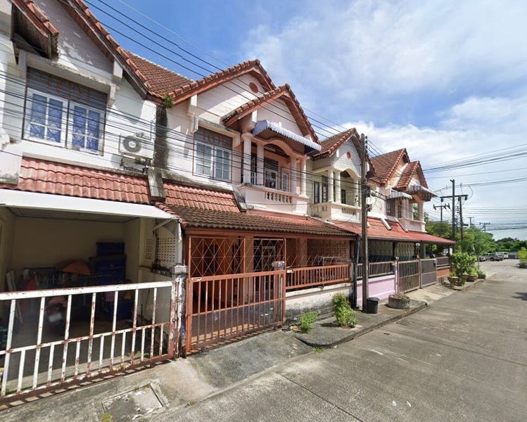 /international/th/soi-wirat-hong-yok-6-talat-nuea-mueang-phuket-phuket-83000-tha-talat-nuea-phuket-340105124025/