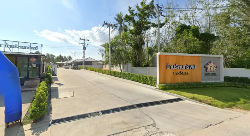 /international/th/santi-suk-tha-kham-hat-yai-songkhla-90110-thailand-hat-yai-chon-buri-340105123755/