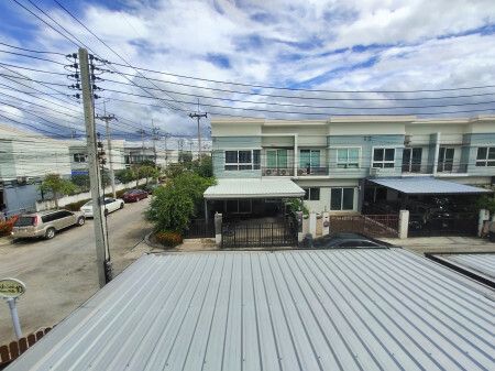 /international/th/soi-muban-novo-ville-wongwaen-lam-luk-ka-khlong-5-bueng-kham-phroi-lam-luk-ka-pathum-thani-12150-tha-bueng-kham-phroi-pathum-thani-340105126795/