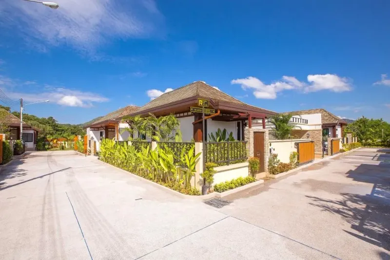 /international/th/rawai-vip-villa-and-kids-park-58-88-soi-rua-faet-rawai-mueang-phuket-phuket-83130-tha-rawai-phuket-province-340105122991/