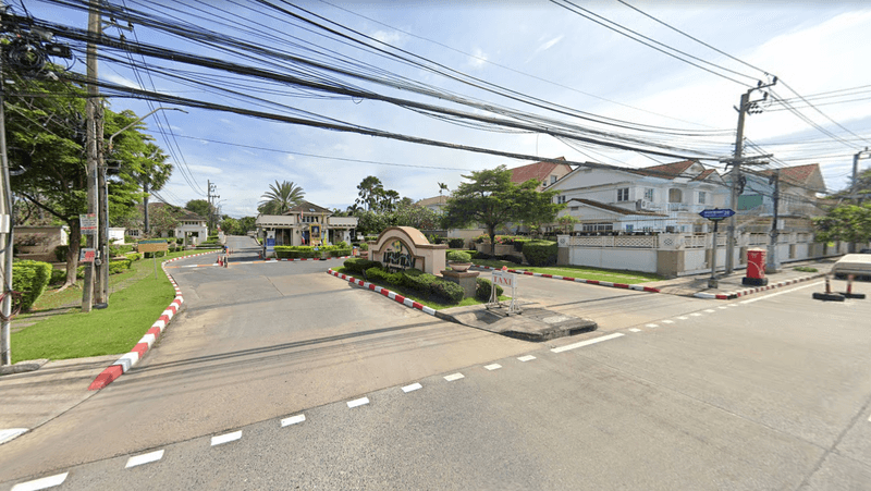 /international/th/39-phraya-suren-13-bang-chan-khlong-sam-wa-bangkok-10510-thailand-khlong-sam-wa-bangkok-340106521385/