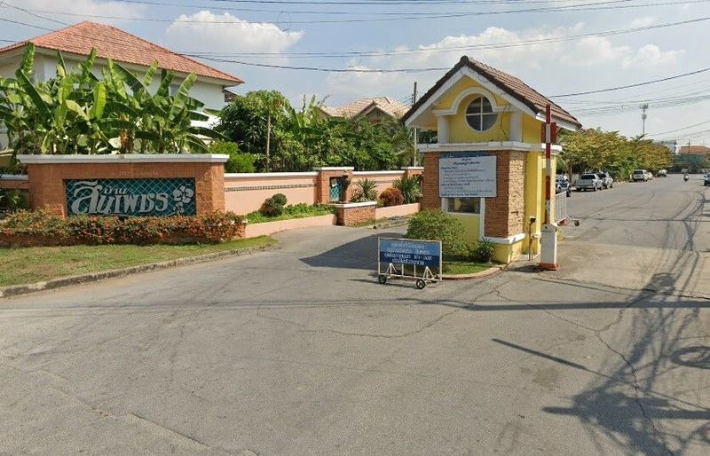 /international/th/9-18-ban-sin-phet-bang-rak-phatthana-bang-bua-thong-nonthaburi-11110-thailand-bang-bua-thong-changwat-nonthaburi-340105135694/