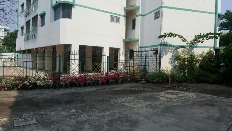 /international/th/soi-chiam-udom-2-bang-chak-phra-khanong-bangkok-10260-tha-bang-chak-bangkok-340108926153/?lang=id