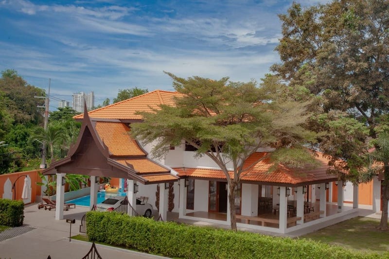 /international/th/21-1-pattaya-park-hill-nhongyai-nong-prue-bang-lamung-chon-buri-20150-thailand-bang-lamung-changwat-chon-buri-340105128048/