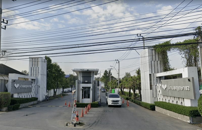 /international/th/soi-muban-ban-phrueksa-82-nai-khlong-bang-pla-kot-phra-samut-chedi-samut-prakan-10290-tha-nai-khlong-bang-pla-kot-samut-prakan-340105126847/
