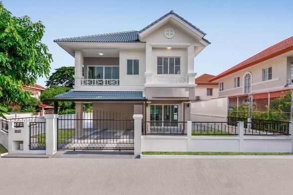 /international/th/soi-phutthamonthon-sai-2-soi-21-1-yaek-8-sala-thammasop-thawi-watthana-bangkok-10170-tha-sala-thammasop-bangkok-340105130010/
